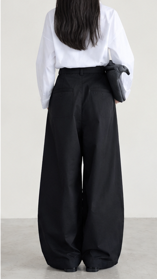 Black high-waisted wide-leg slimming cargo pants